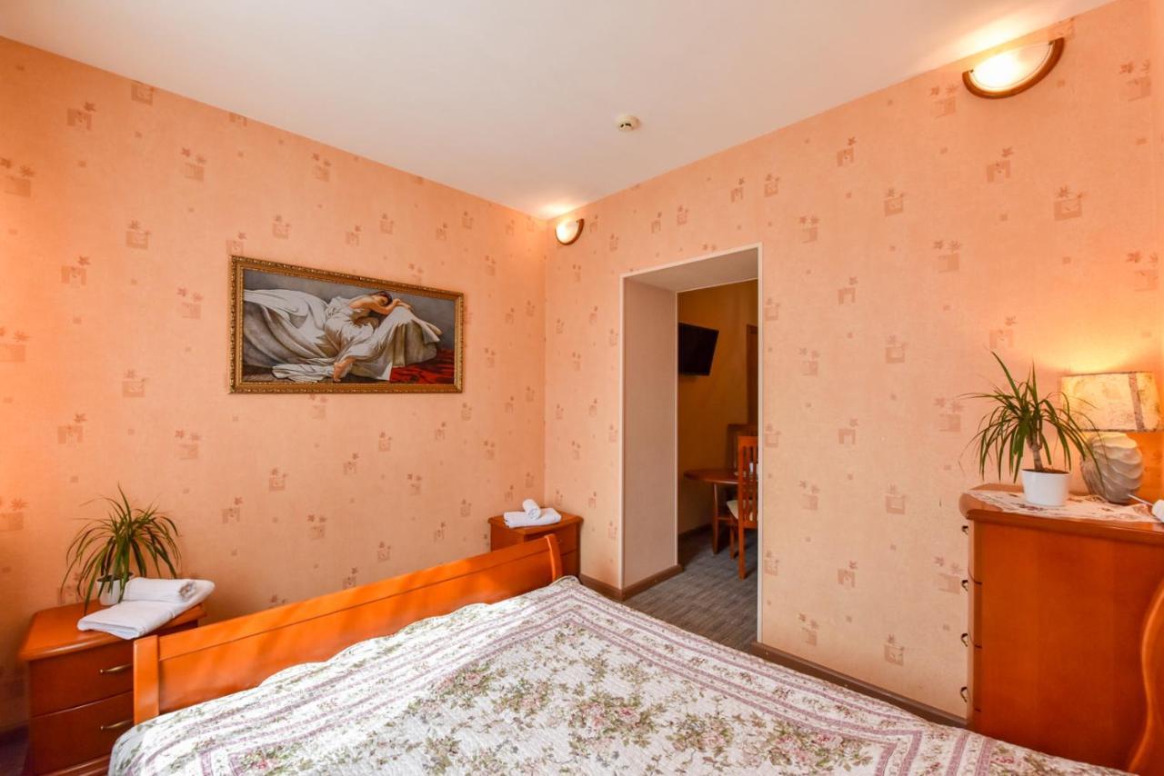 Hotel Jugend With Self Check-In Liepāja Екстериор снимка