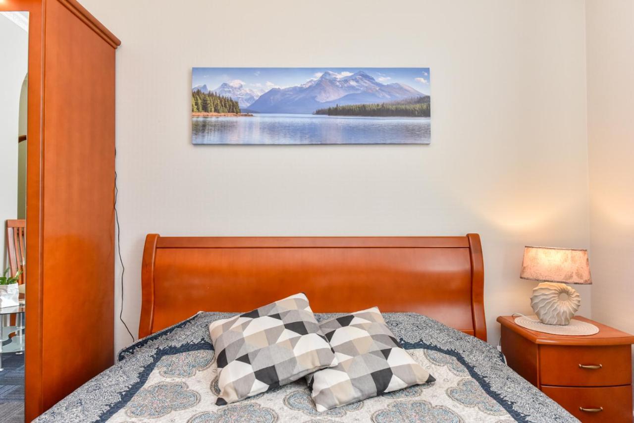 Hotel Jugend With Self Check-In Liepāja Екстериор снимка
