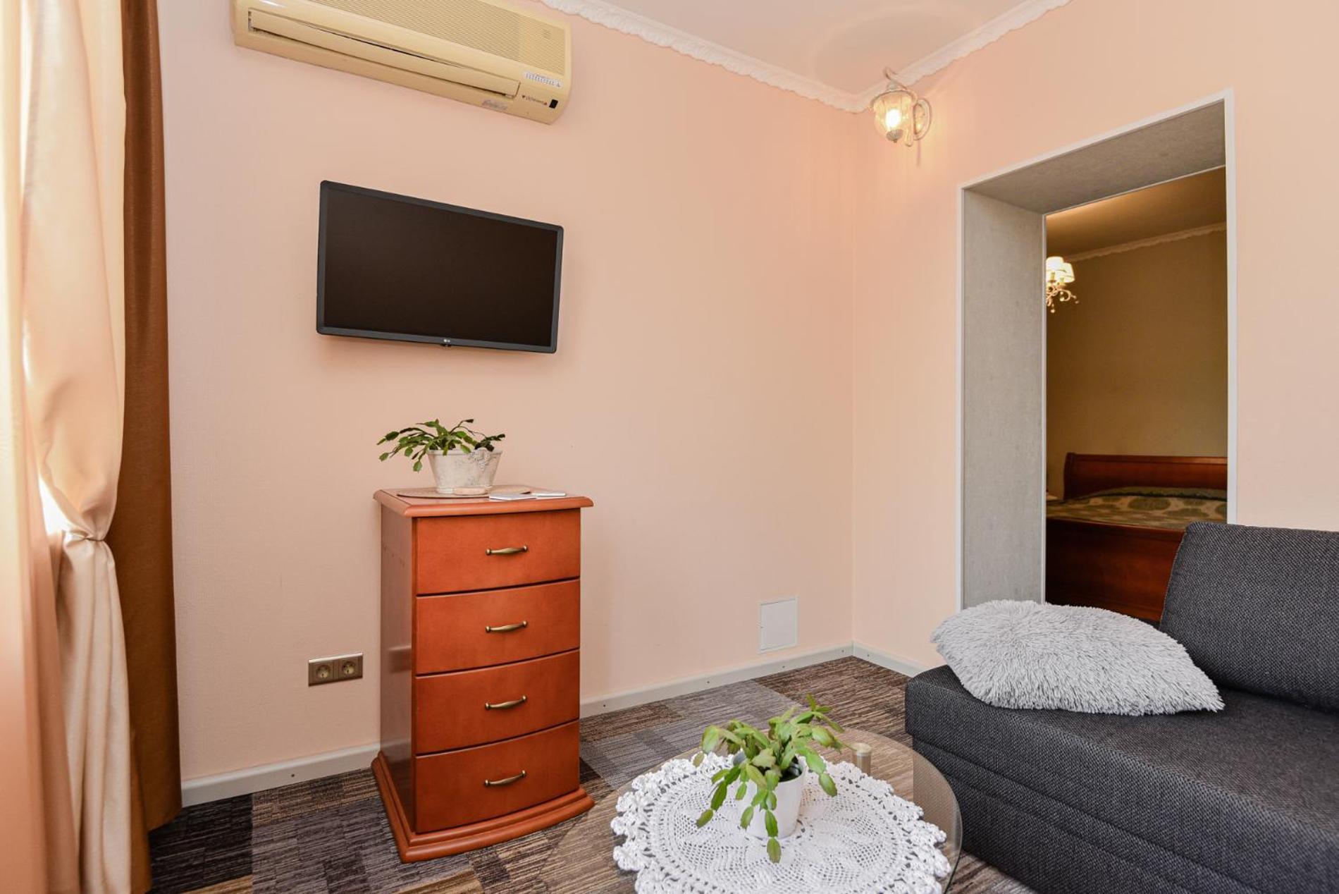 Hotel Jugend With Self Check-In Liepāja Екстериор снимка