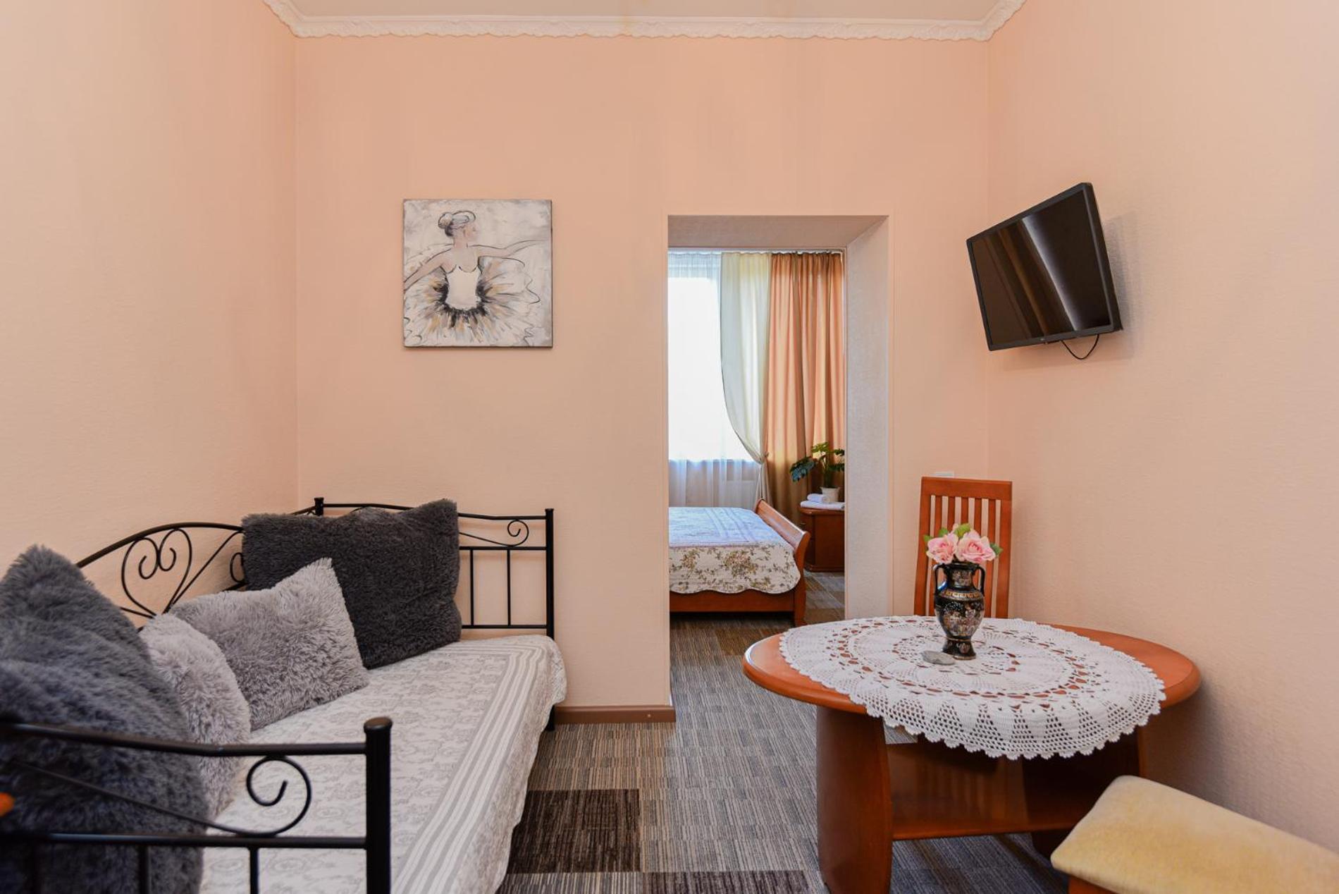 Hotel Jugend With Self Check-In Liepāja Екстериор снимка