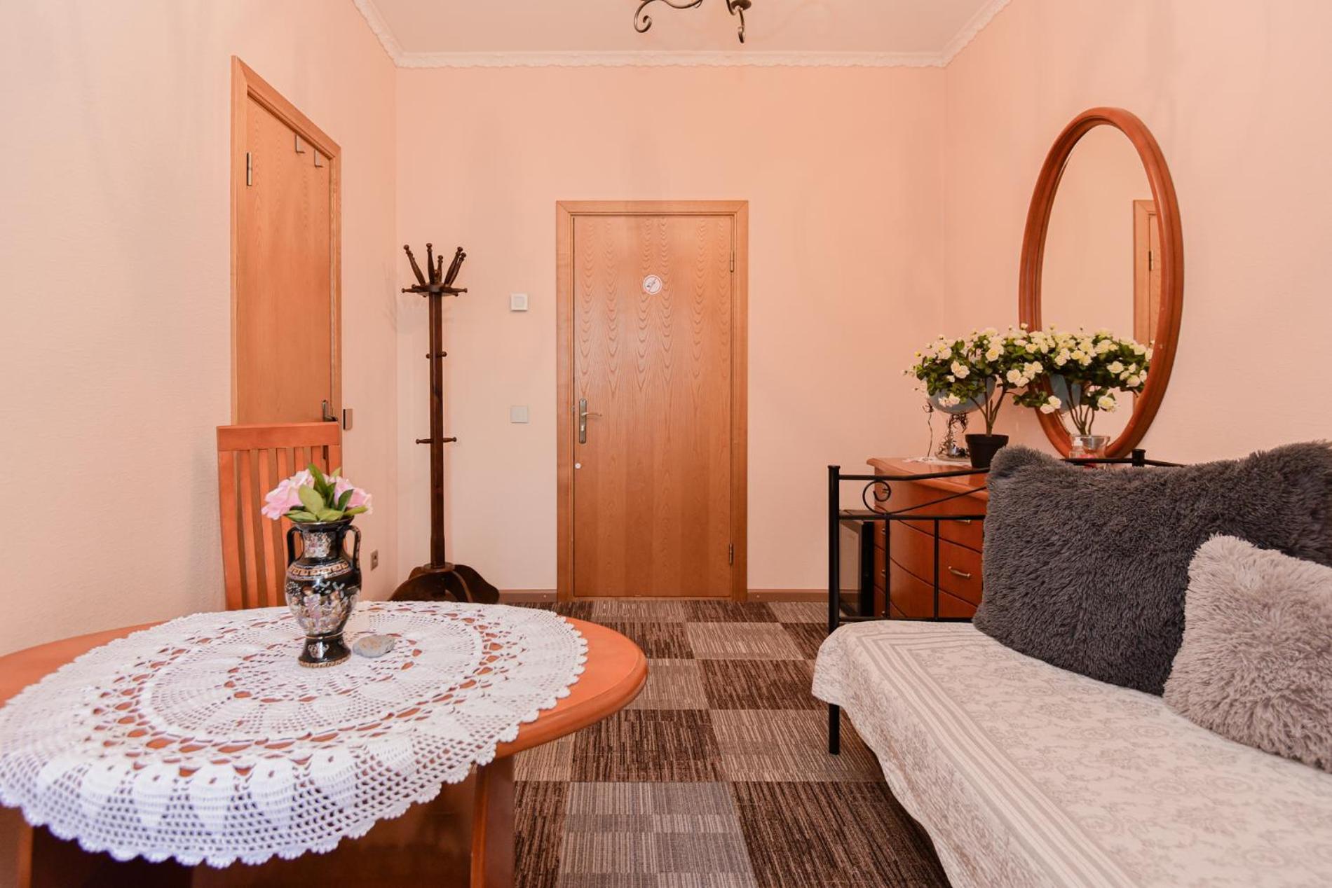 Hotel Jugend With Self Check-In Liepāja Екстериор снимка